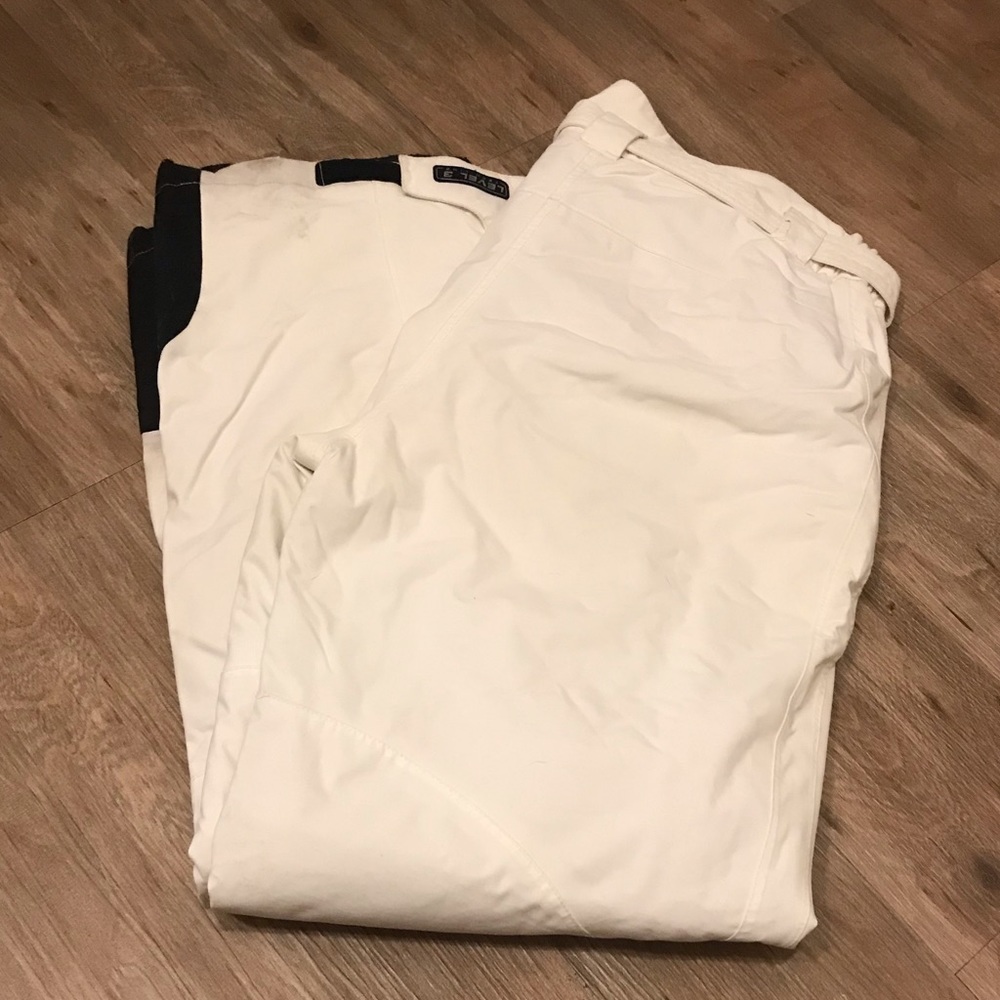 Killertec White Snowboarding Pants. Size 12